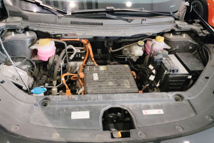 哪吒汽车 哪吒X 2023款 500 Lite局部细节24