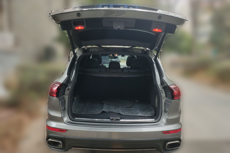 保时捷 2016款 Cayenne 3.0T中控内饰23