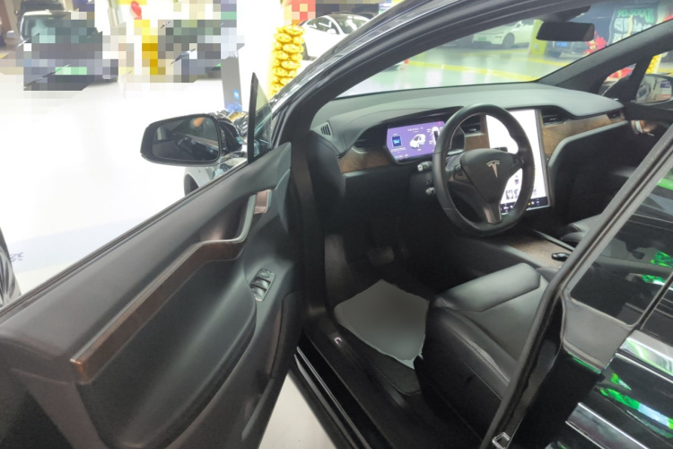 特斯拉 Model X 2019款 长续航版中控内饰20