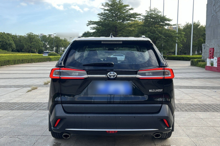 丰田 威兰达 2024款 2.0L CVT两驱豪华PLUS版车身外观6003