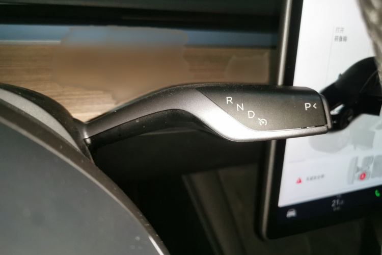 特斯拉 Model 3 2022款 后轮驱动版局部细节18