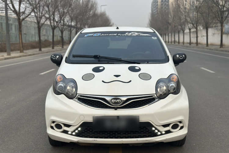 比亚迪F0 2015款 1.0L AMT 铉酷型车身外观6005