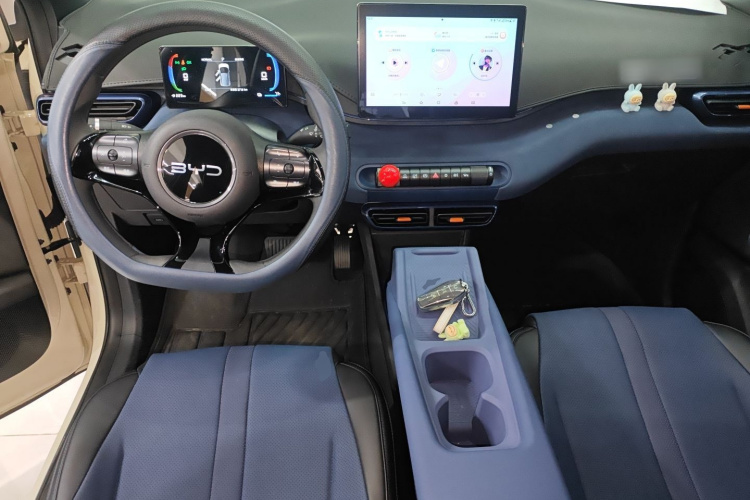 比亚迪 海鸥 2025款 305km 活力版中控内饰12