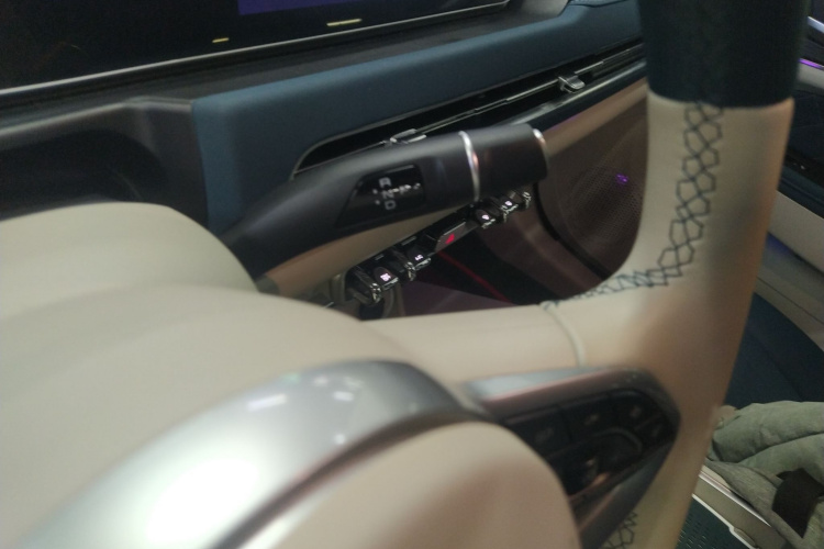 欧拉好猫 2023款 401km标准续航 豪华型 磷酸铁锂局部细节18