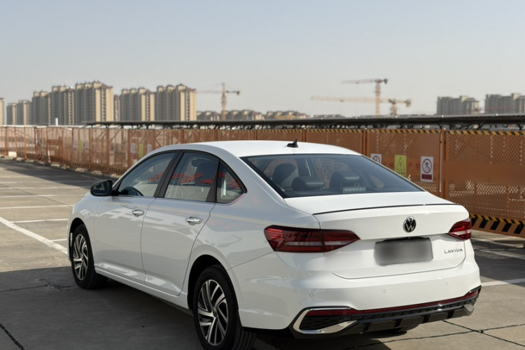 大众 朗逸 2024款 300TSI DSG星空领先版车身外观6010