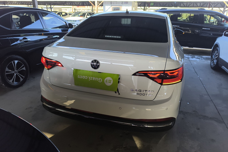 大众 速腾 2025款 改款二 300TSI DSG超越版车身外观6004