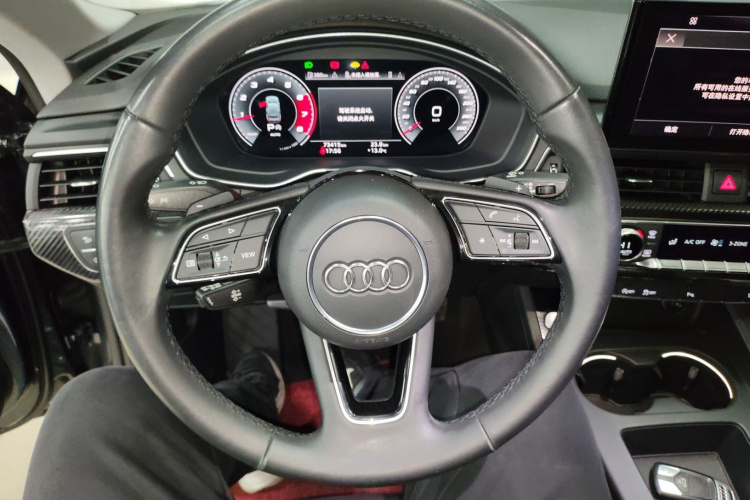 奥迪A5 2021款 Sportback 40 TFSI quattro 豪华致雅型中控内饰13