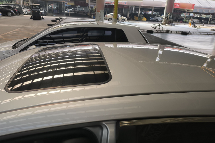 丰田 雷凌 2021款 双擎 1.8H E-CVT豪华版局部细节57