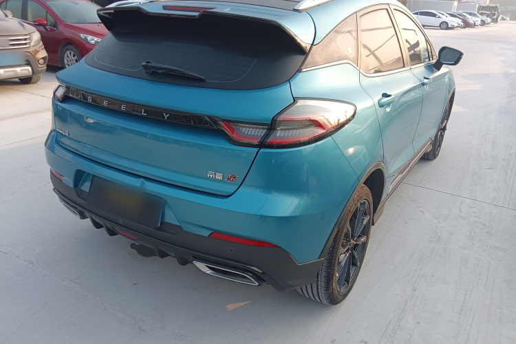 吉利汽车 帝豪S 2021款 1.4T CVT尊贵型车身外观7