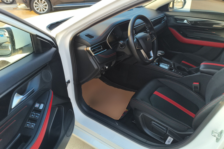 思皓A5 2021款 1.5T CVT尊贵智联型中控内饰7003