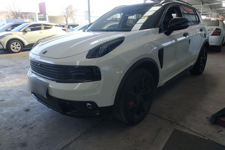 领克01 2017款 2.0T 四驱劲Pro版车身外观4