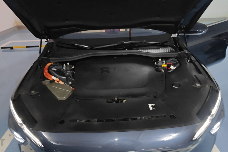 蔚来ET7 2024款 75kWh 行政版机舱底盘24