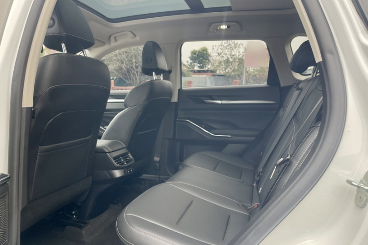 哈弗H6 2022款 第三代 1.5T 自动两驱Max车身外观6003