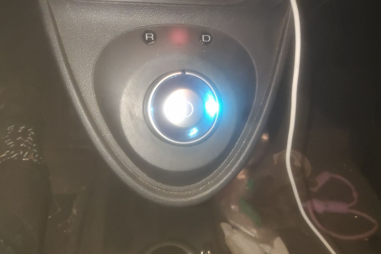 欧拉黑猫 2021款 351km 豪华型局部细节18