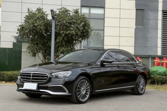 奔驰E级 2023款 E 260 L