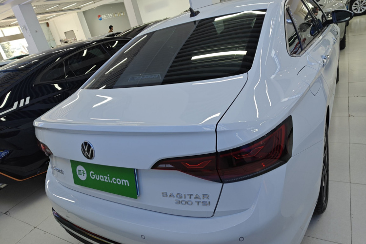 大众 速腾 2023款 300TSI DSG超越版车身外观6004