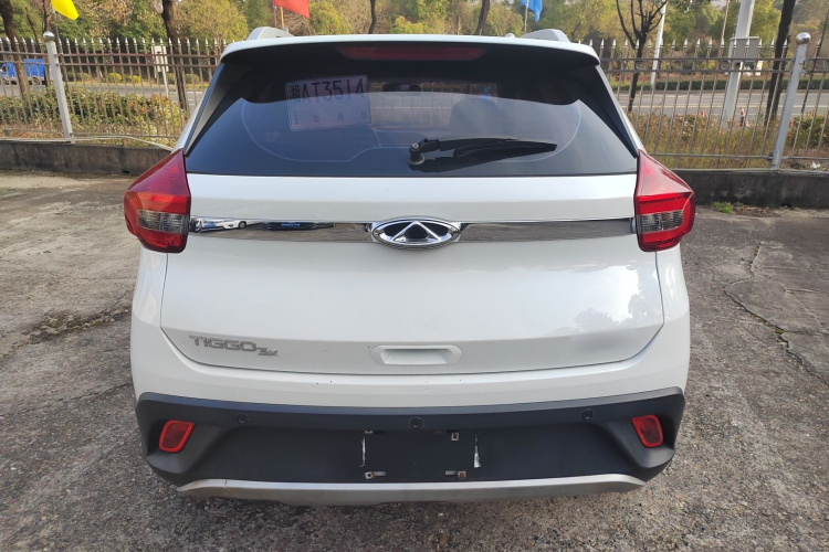 奇瑞 瑞虎3X 2017款 1.5L 自动时尚版车身外观6