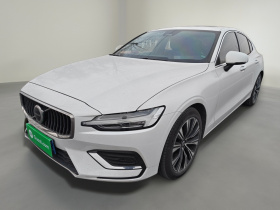 沃尔沃S60 2025款 B4 智远豪华版