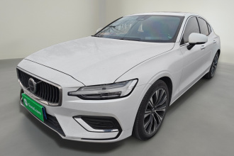 沃尔沃S60 2025款 B4 智远豪华版