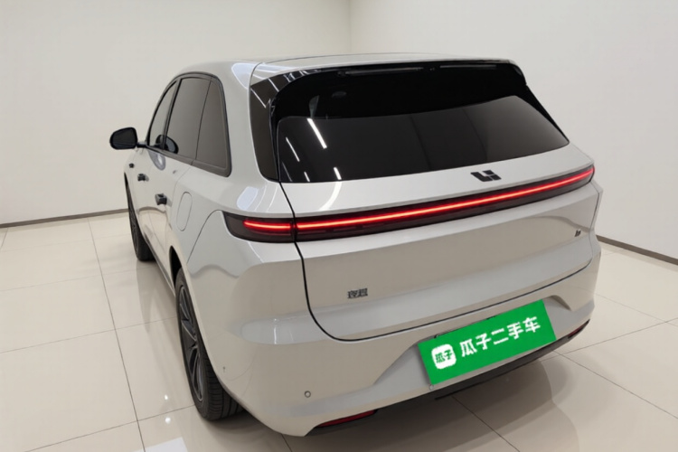 理想汽车 理想L6 2024款 Pro车身外观5