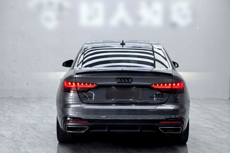 奥迪A4L 2022款 40 TFSI 豪华动感型车身外观6008