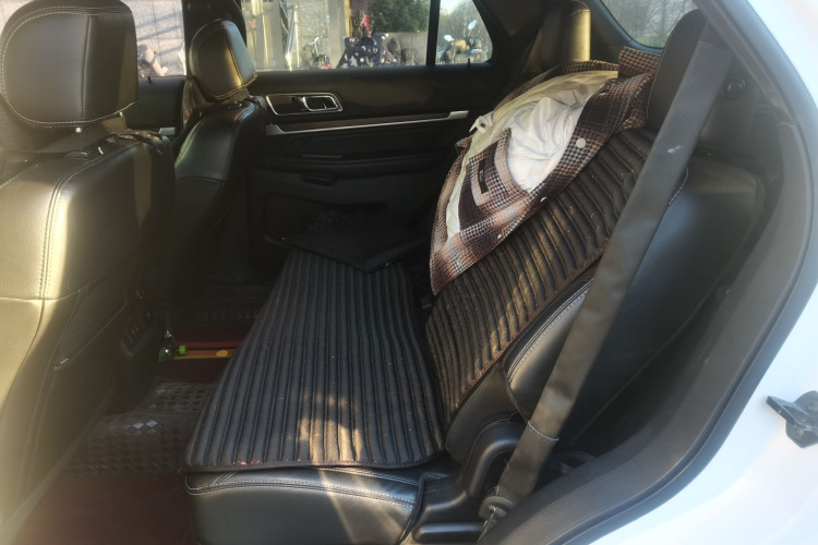 福特 探险者(进口) 2016款 2.3T 精英版中控内饰21