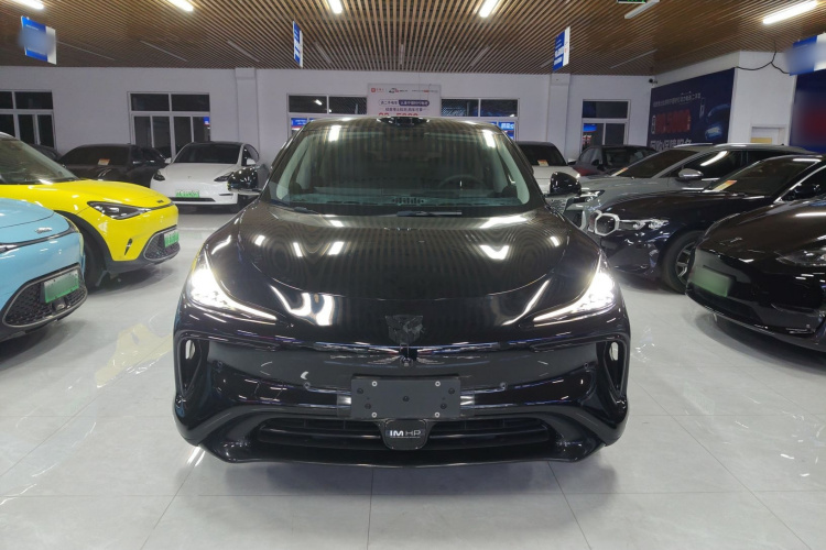 智己汽车 智己LS6 2023款 Max 长续航版车身外观2