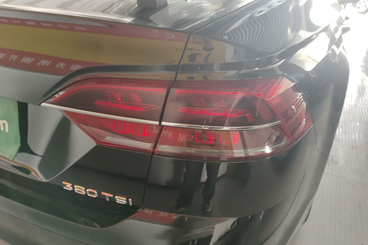 大众 辉昂 2018款 改款 380TSI 两驱商务版车身外观9