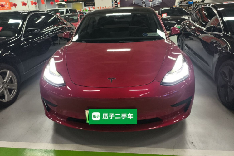 特斯拉 Model 3 2020款 改款 标准续航后驱升级版车身外观2