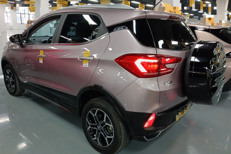 比亚迪 元Pro 2023款 401KM豪华型车身外观4