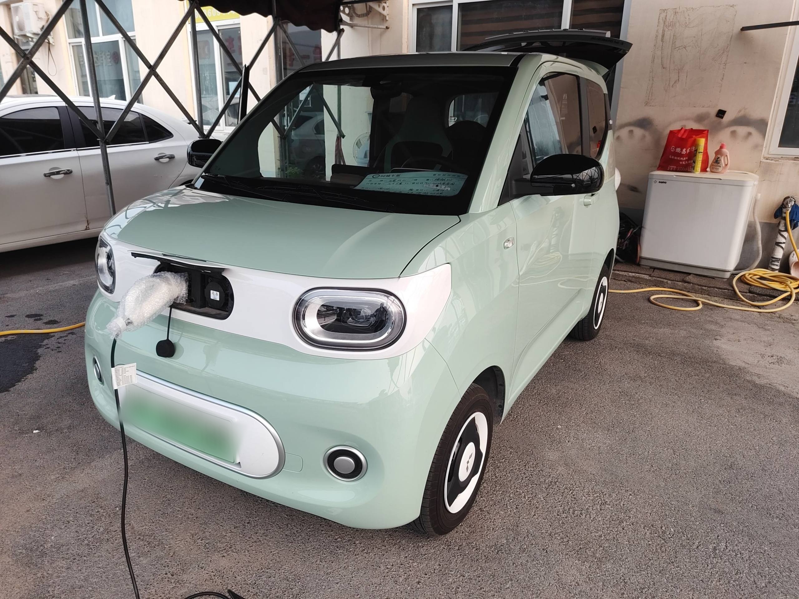 五菱汽车 宏光MINIEV 2024款 第三代 215km 青春版