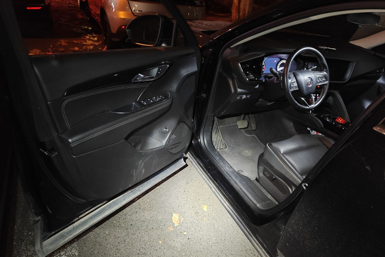 别克 2023款 昂科威S 552T 两驱豪华型中控内饰7003