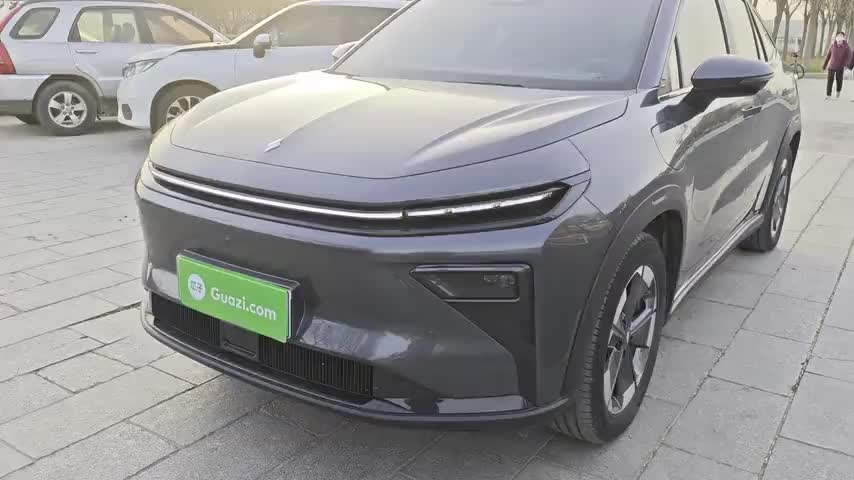 睿蓝汽车 睿蓝7 2023款 605km 猎光实拍1