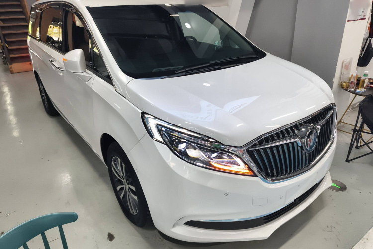 别克GL8 2017款 ES 28T 旗舰型 国V车身外观6002