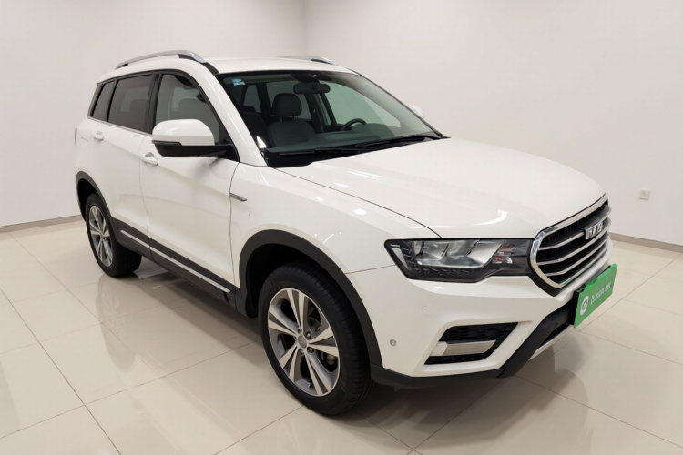 哈弗H6 Coupe 2015款 蓝标改款 2.0T 手动两驱都市型车身外观3