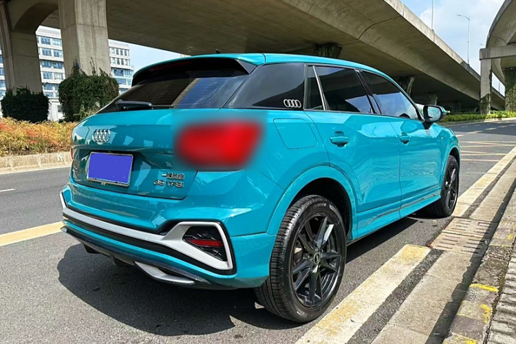 奥迪Q2L 2022款 35 TFSI 进取动感型车身外观6008