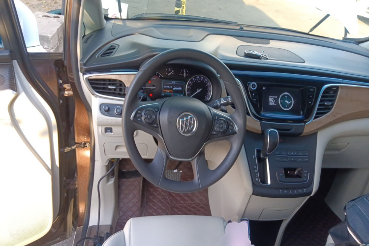 别克GL8 2017款 ES 28T 舒适型 国V中控内饰13