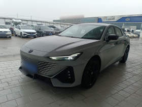 长安UNI-V 2023款 1.5T 尊贵型