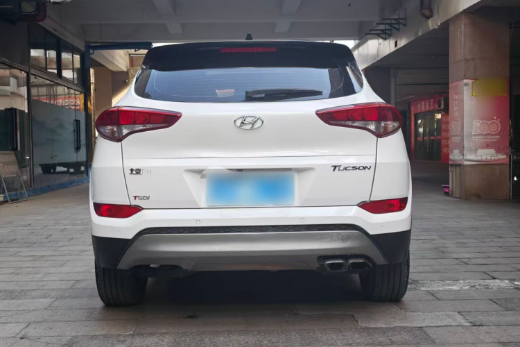 现代 途胜 2018款 1.6T 双离合两驱15周年特别版车身外观6005