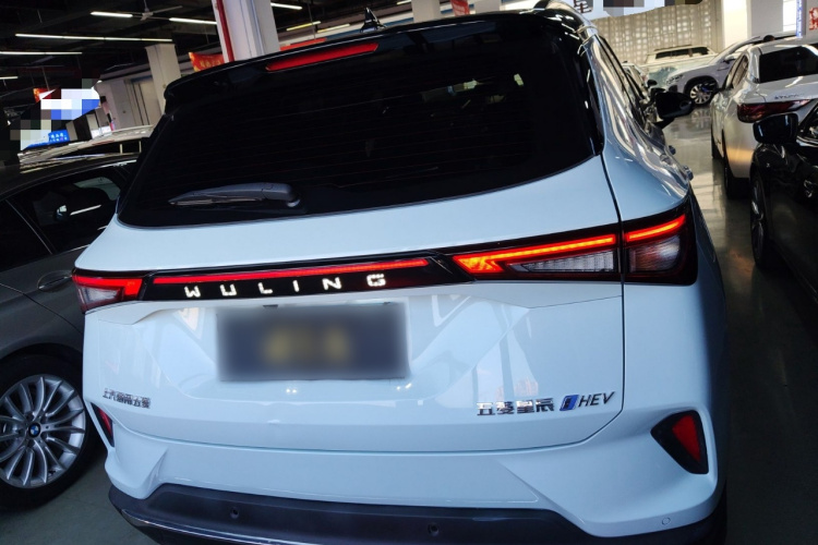 五菱汽车 五菱星辰 2022款 2.0L DHT电速款车身外观6