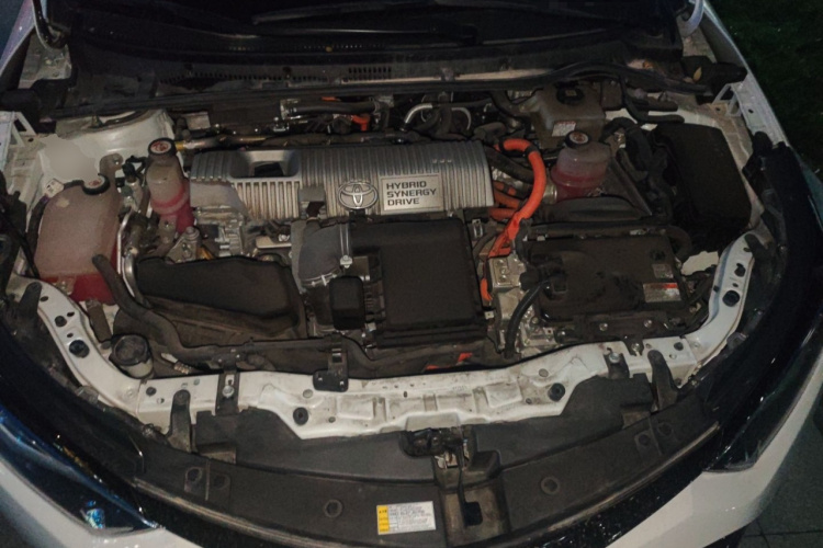 丰田 雷凌双擎E+ 2019款 1.8PH GS E-CVT精英版局部细节24