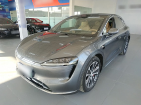 鸿蒙智行 智界R7 2024款 纯电 736km UItra