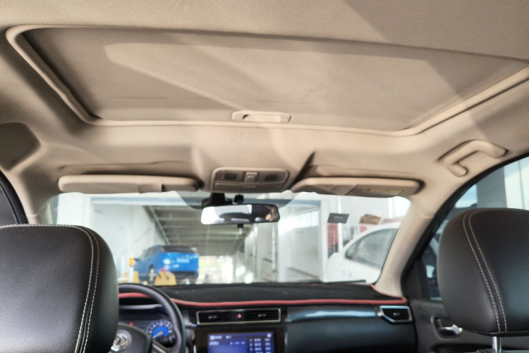 东风风光 风光580 2017款 1.5T 手动豪华型中控内饰22