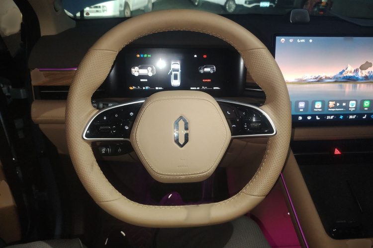 鸿蒙智行 问界M7 2024款 1.5T 后驱Plus版 5座局部细节13