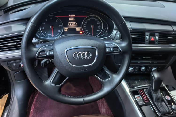 奥迪A6L 2018款 30周年年型 TFSI 进取型局部细节13