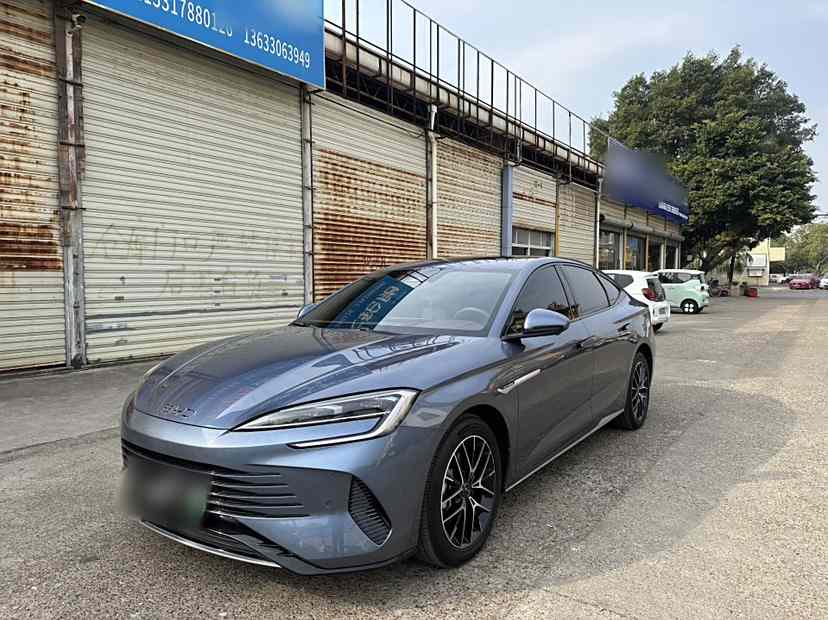 比亚迪 海豹 2023款 DM-i 1.5T 121km 旗舰型(1)