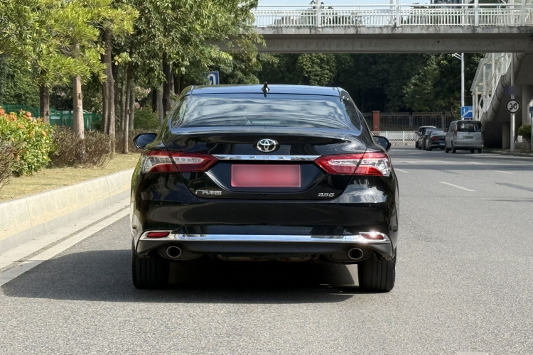 丰田 凯美瑞 2023款 2.5G 豪华版车身外观6007