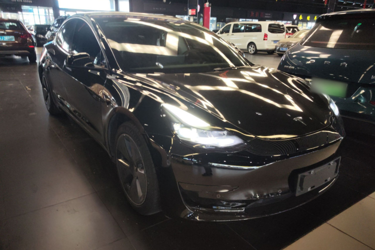 特斯拉 Model 3 2021款 标准续航后驱升级版 3D6车身外观3
