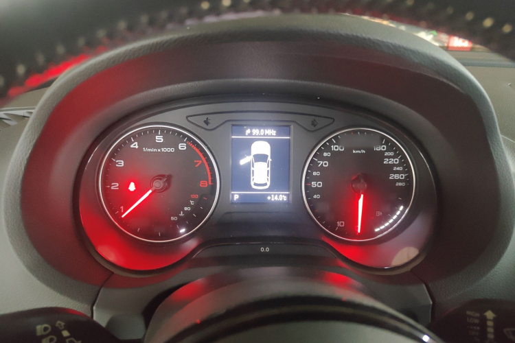 奥迪A3 2015款 Sportback 35 TFSI 百万纪念舒享型局部细节14