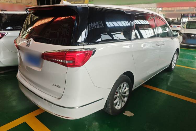 别克GL8 2017款 ES 28T 舒适型 国V车身外观6005